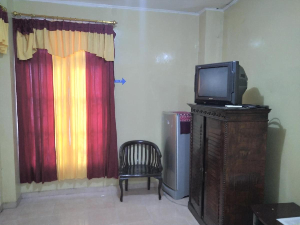 Hotel Pekalongan Syariah Mitra Reddoorz Exterior photo